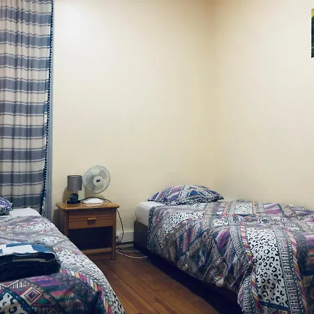 Lisbangla Guest house