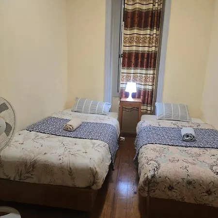Lisbangla Guest house